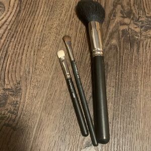 MAC 3 piece brush set
